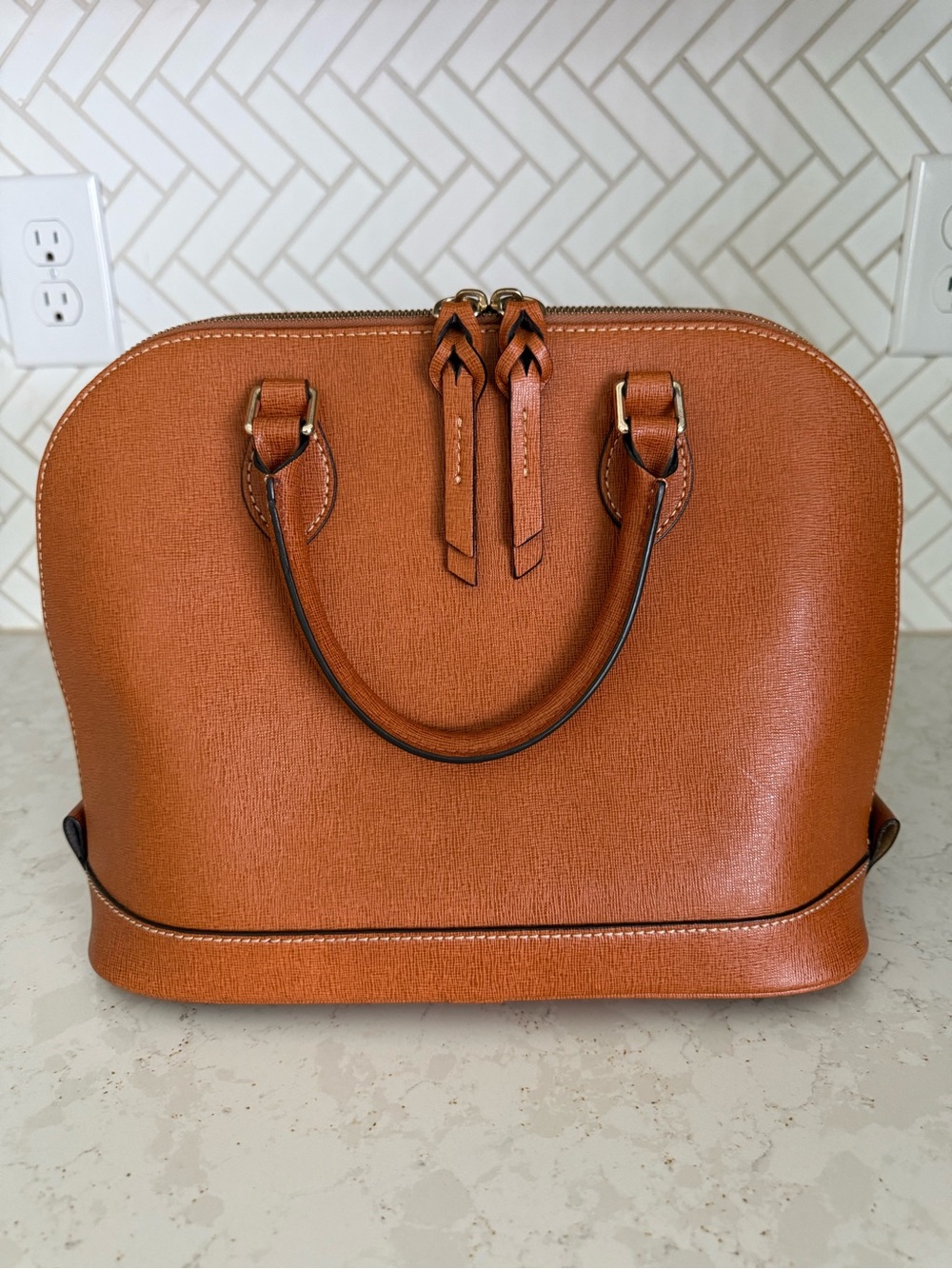Vintage Dooney & Bourke Cedar Brown Leather Dome Satchel with Shoulder Strap - Picture 2 of 4